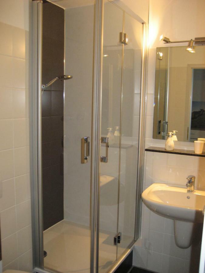 Hochwertiges Apartment Im Gruenen, Zentral Gelegen, Ruhig, Balkon Hannover Kültér fotó