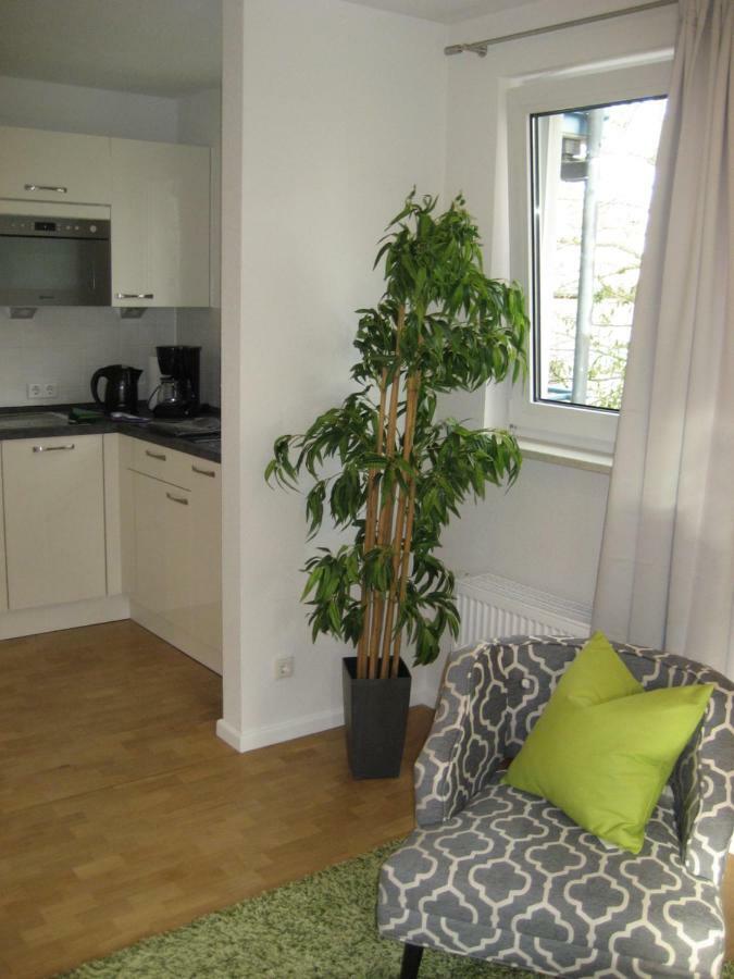 Hochwertiges Apartment Im Gruenen, Zentral Gelegen, Ruhig, Balkon Hannover Kültér fotó
